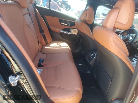 2022 Mercedes-Benz C 300 z VIN W1KAF4GB3NR009205, wystawiony jako Copart lot #53238365 z przebiegiem 30 572 mil mil oraz Szkoda całkowita • Salvage title. Historia ofert i sprzedaży dostępna na DreamBid. Obrazek 10.