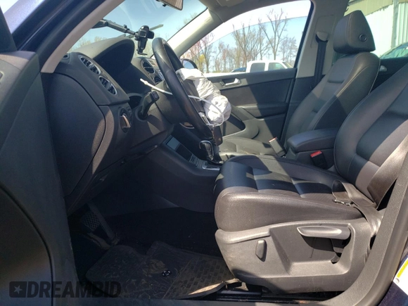 2011 Volkswagen Tiguan SE with VIN WVGBV7AX1BW563598, listed as a Copart auction lot 54215895 with 109,373 mi miles and Salvage Title. Bid and sale history available at DreamBid. Image 7.