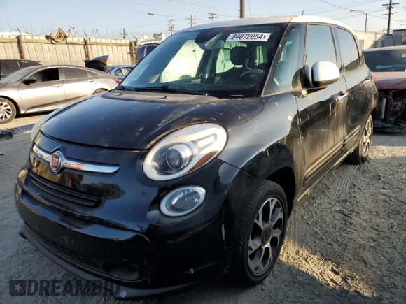 2014 FIAT 500L Easy with VIN ZFBCFABH3EZ002111, listed as a Copart auction lot 84072054 with 133,321 mi miles and Clean Title. Bid and sale history available at DreamBid. Image 1.