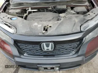 2021 Honda Passport EX-L z VIN 5FNYF7H52MB005850, wystawiony jako Copart lot #47890375 z przebiegiem 136 674 mil mil oraz Szkody całkowita. Historia ofert i sprzedaży dostępna na DreamBid. Obrazek 13.