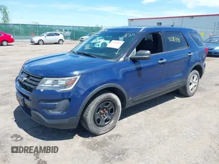 2017 Ford Police Interceptor Utility z VIN 1FM5K8AT7HGC25649, wystawiony jako IAAI lot #42283890 z przebiegiem 169 427 mil mil oraz . Historia ofert i sprzedaży dostępna na DreamBid. Obrazek 17.