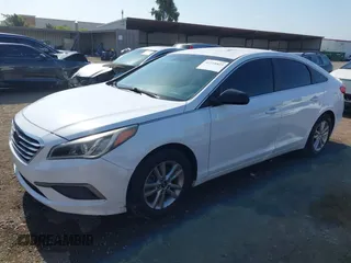 2016 Hyundai Sonata SE with VIN 5NPE24AF7GH304546, listed as a IAAI auction lot 42218425 with 153,619 mi miles and . Bid and sale history available at carsss.com. Image 17.