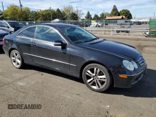 2008 Mercedes-Benz CLK 350 with VIN WDBTJ56HX8F242760, listed as a Copart auction lot 72940694 with 148,548 mi miles and Salvage Title. Bid and sale history available at carsss.com. Image 4.