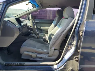 2009 Honda Civic LX z VIN 1HGFA16549L003786, wystawiony jako Copart lot #58315565 z przebiegiem 238 961 mil mil oraz Szkoda całkowita • Salvage title. Historia ofert i sprzedaży dostępna na DreamBid. Obrazek 7.