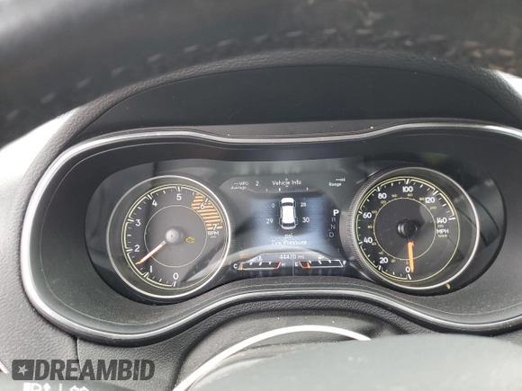 2020 Jeep Cherokee Limited with VIN 1C4PJMDN4LD564756, listed as a Copart auction lot 42547385 with 44,470 mi miles and Non repairable. Bid and sale history available at DreamBid. Image 9.