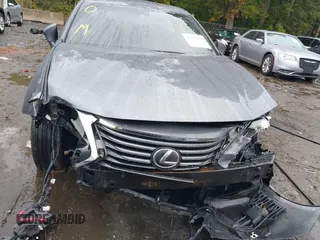 2017 Lexus ES 350 with VIN 58ABK1GG8HU069197, listed as a IAAI auction lot 40349943 with 59,830 mi miles and . Bid and sale history available at DreamBid. Image 11.