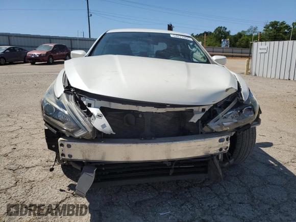 2017 Nissan Altima SR with VIN 1N4AL3AP6HC137274, listed as a Copart auction lot 54672995 with 72,299 mi miles and Salvage title. Bid and sale history available at DreamBid. Image 5.