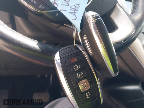 2017 Lincoln MKC Select с VIN 5LMCJ2C98HUL47749, выставлен на аукционе IAAI как лот 42515468 с пробегом 147 459 миль миль и . История ставок и продаж доступна на DreamBid. Изображение 11.