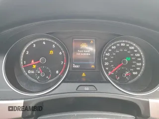 2021 Volkswagen Atlas SE z VIN 1V2JC2CA9MC221417, wystawiony jako Copart lot #49646075 z przebiegiem 49 087 mil mil oraz Nie do naprawy • Non repairable. Historia ofert i sprzedaży dostępna na DreamBid. Obrazek 9.