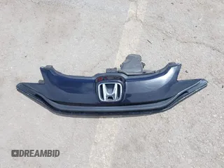 2017 Honda Fit LX with VIN JHMGK5H51HS012176, listed as a IAAI auction lot 42011477 with 91,894 mi miles. Bid and sale history available at carsss.com. Image 12.