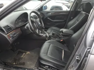 2004 BMW 3 Series 325xi with VIN WBAEP33434PF04105, listed as a Copart auction lot 47233675 with 147,410 mi miles and Clean Title. Bid and sale history available at carsss.com. Image 7.