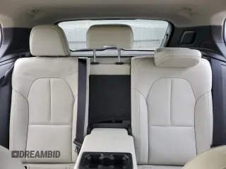 2019 Volvo XC40 Momentum z VIN YV4162XZ4K2009954, wystawiony jako Copart lot #50209365 z przebiegiem 60 140 mil mil oraz Szkoda całkowita • Salvage title. Historia ofert i sprzedaży dostępna na DreamBid. Obrazek 10.