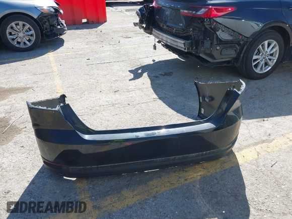 2025 Toyota Camry LE with VIN 4T1DAACK4SU513633, listed as a IAAI auction lot 42034741 with 27,024 mi miles and . Bid and sale history available at DreamBid. Image 12.