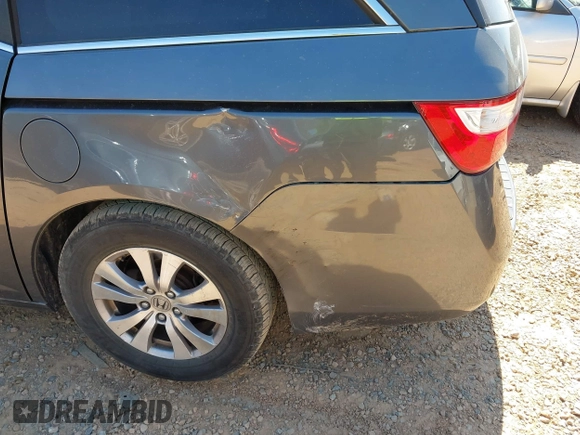2011 Honda Odyssey EX with VIN 5FNRL5H43BB069014, listed as a IAAI auction lot 41902908 with 182,492 mi miles. Bid and sale history available at carsss.com. Image 6.
