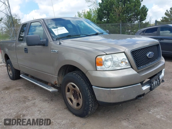 2005 Ford F-150 XLT with VIN 1FTPX14515NB25203, listed as a IAAI auction lot 42267843 with 204,913 mi miles and . Bid and sale history available at DreamBid. Image 1.