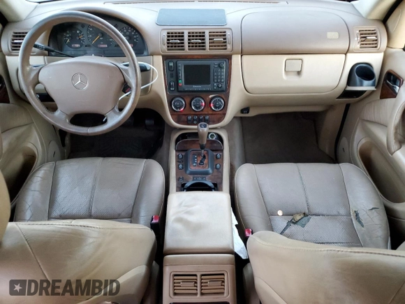 2004 Mercedes-Benz M-Class 3.5L with VIN 4JGAB57E94A492116, listed as a Copart auction lot 83847424 with 108,048 mi miles and Salvage Title. Bid and sale history available at carsss.com. Image 8.