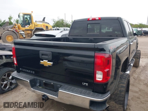 2018 Chevrolet Silverado 1500 LTZ with VIN 3GCUKSEC7JG357666, listed as a IAAI auction lot 42190446 with 100,326 mi miles. Bid and sale history available at carsss.com. Image 4.