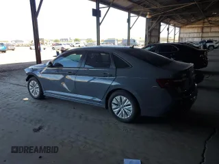 2022 Volkswagen Jetta GLI Autobahn z VIN 3VW2T7BU2NM009227, wystawiony jako Copart lot #62020935 z przebiegiem 20 606 mil mil oraz Czysty tytuł • Clean title. Historia ofert i sprzedaży dostępna na DreamBid. Obrazek 2.