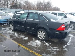 2005 Ford Five Hundred Limited z VIN 1FAFP28135G163356, wystawiony jako IAAI lot #41625946 z przebiegiem 160 869 mil mil oraz . Historia ofert i sprzedaży dostępna na DreamBid. Obrazek 3.