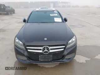 2018 Mercedes-Benz C 300 with VIN 55SWF4JB8JU234808, listed as a IAAI auction lot 41869594 with 220,883 mi miles and . Bid and sale history available at carsss.com. Image 12.