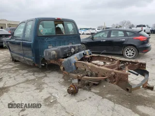 1999 Ford F-250 XL with VIN 1FTNX21L8XEC14950, listed as a Copart auction lot 46689625 with 195,289 mi miles and Salvage title. Bid and sale history available at DreamBid. Image 2.