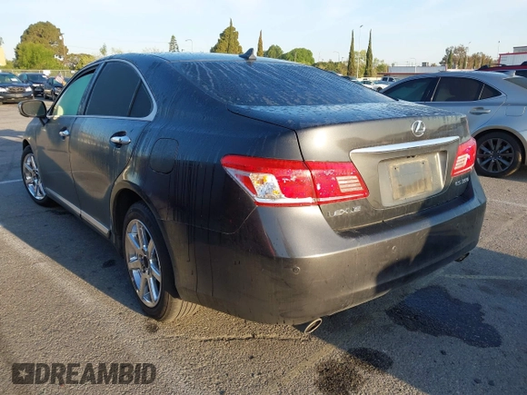 2010 Lexus ES with VIN JTHBK1EG4A2348547, listed as a IAAI auction lot 41973222 with 213,219 mi miles. Bid and sale history available at carsss.com. Image 3.