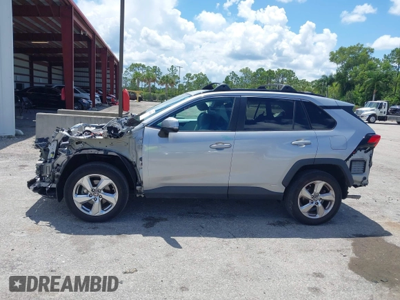 2021 Toyota RAV4 Hybrid LE with VIN 2T3B6RFV2MW018967, listed as a IAAI auction lot 42601989 with 71,046 mi miles and . Bid and sale history available at DreamBid. Image 15.