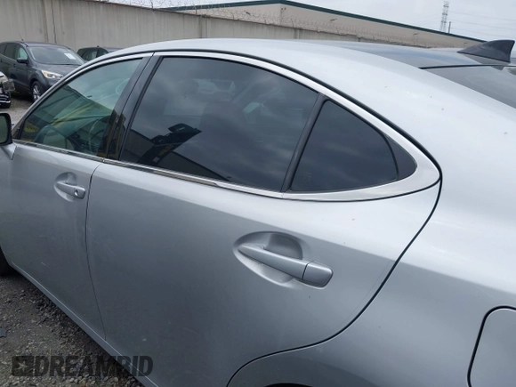 2018 Lexus ES with VIN 58ABK1GG5JU086299, listed as a IAAI auction lot 41636953 with 127,283 mi miles. Bid and sale history available at carsss.com. Image 15.