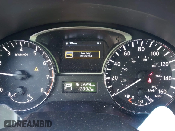 2014 Nissan Altima S with VIN 1N4AL3AP5EN255056, listed as a IAAI auction lot 41927452 with 161,229 mi miles and . Bid and sale history available at DreamBid. Image 7.