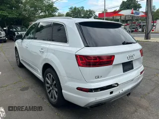 2018 Audi Q7 Premium Plus with VIN WA1LAAF70JD019706, listed as a Copart auction lot 63009995 with 109,501 mi miles and Clean title. Bid and sale history available at DreamBid. Image 2.