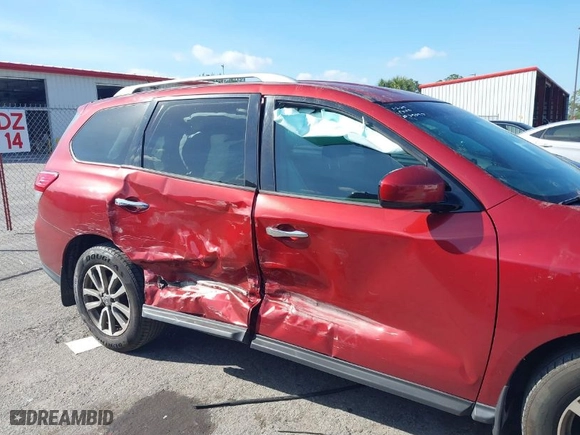 2016 Nissan Pathfinder S with VIN 5N1AR2MN7GC600949, listed as a IAAI auction lot 41261906 with 173,787 mi miles. Bid and sale history available at carsss.com. Image 6.