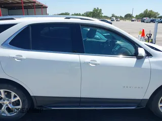 2018 Chevrolet Equinox LT with VIN 2GNAXTEX8J6287398, listed as a IAAI auction lot 42007371 with 140,554 mi miles. Bid and sale history available at carsss.com. Image 13.
