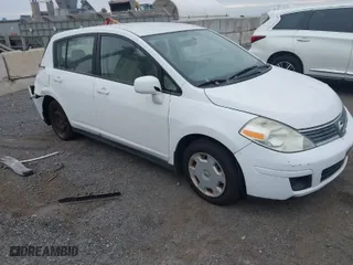2009 Nissan Versa 1.8 S with VIN 3N1BC13E29L396075, listed as a IAAI auction lot 41286642 with 161,795 mi miles. Bid and sale history available at carsss.com. Image 1.