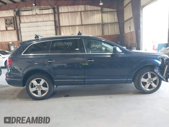 2014 Audi Q7 Premium Plus z VIN WA1LGAFE1ED014792, wystawiony jako IAAI lot #39705499 z przebiegiem 128 659 mil mil oraz . Historia ofert i sprzedaży dostępna na DreamBid. Obrazek 13.