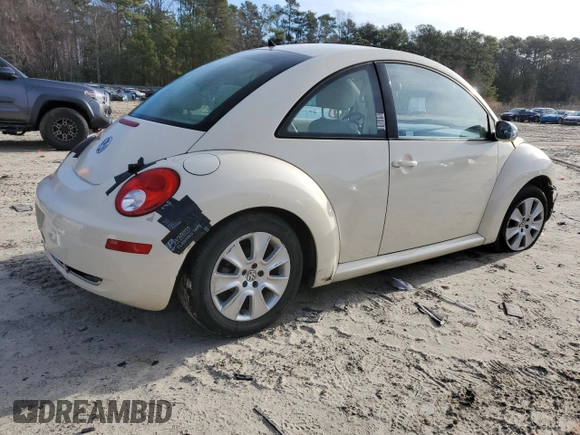 2008 Volkswagen New Beetle Coupe S with VIN 3VWPW31C38M501140, listed as a Copart auction lot 46246235 with 76,424 mi miles and Non Repairable. Bid and sale history available at carsss.com. Image 3.