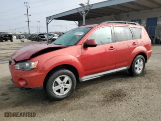 2010 Mitsubishi Outlander ES with VIN JA4AS2AW2AZ015829, listed as a Copart auction lot 75267014 with 139,932 mi miles and Salvage Title. Bid and sale history available at carsss.com. Image 1.