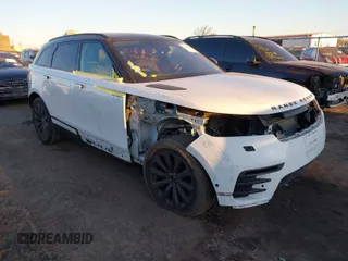 2019 Land Rover Range Rover Velar R-Dynamic SE with VIN SALYL2EX9KA219220, listed as a IAAI auction lot 41401281 with 77,425 mi miles. Bid and sale history available at carsss.com. Image 1.