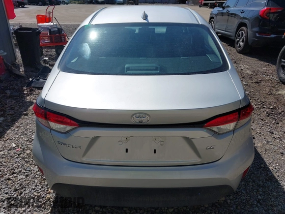 2024 Toyota Corolla LE with VIN 5YFB4MDE4RP153171, listed as a IAAI auction lot 42062717 with 9,558 mi miles and . Bid and sale history available at DreamBid. Image 17.