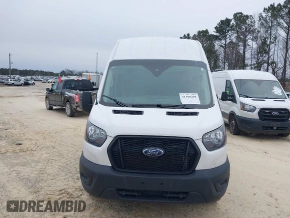 2023 Ford Transit Cargo z VIN 1FTBR3X87PKB82399, wystawiony jako IAAI lot #41368268 z przebiegiem 19 374 mil mil oraz . Historia ofert i sprzedaży dostępna na DreamBid. Obrazek 13.