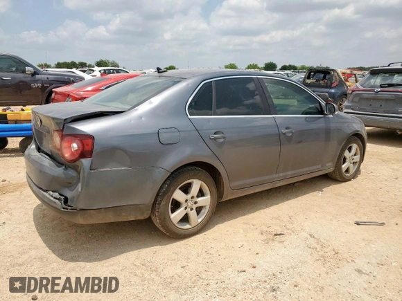 2008 Volkswagen Jetta SE z VIN 3VWRM71K78M155008, wystawiony jako Copart lot #59385065 z przebiegiem 151 251 mil mil oraz Szkoda całkowita • Salvage title. Historia ofert i sprzedaży dostępna na DreamBid. Obrazek 3.