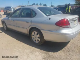 2005 Ford Taurus SEL with VIN 1FAFP56U55A294273, listed as a IAAI auction lot 42014341 with 83,800 mi miles. Bid and sale history available at carsss.com. Image 3.