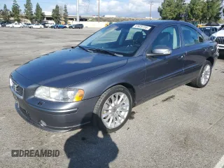 2008 Volvo S60 2.5T with VIN YV1RH592382702521, listed as a Copart auction lot 47628735 with 100,041 mi miles and Clean Title. Bid and sale history available at carsss.com. Image 1.