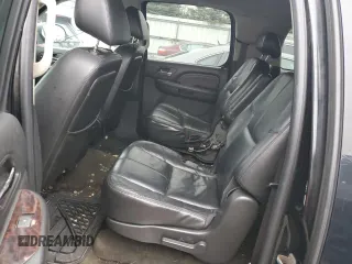 2008 GMC Yukon XL z VIN 1GKFK66858J167629, wystawiony jako Copart lot #50407075 z przebiegiem 182 832 mil mil oraz Szkoda całkowita • Salvage title. Historia ofert i sprzedaży dostępna na DreamBid. Obrazek 11.