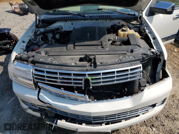 2008 Lincoln Navigator with VIN 5LMFU28598LJ00255, listed as a Copart auction lot 62189995 with 238,029 mi miles and Salvage title. Bid and sale history available at DreamBid. Image 12.