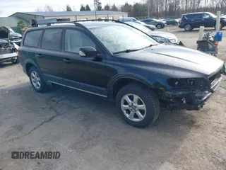 2008 Volvo XC70 with VIN YV4BZ982981016998, listed as a IAAI auction lot 41604434 with 153,091 mi miles. Bid and sale history available at carsss.com. Image 1.