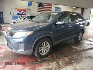 2014 Kia Sorento LX z VIN 5XYKT3A66EG533508, wystawiony jako Copart lot #60407205 z przebiegiem 86 200 mil mil oraz Czysty tytuł • Clean title. Historia ofert i sprzedaży dostępna na DreamBid. Obrazek 1.