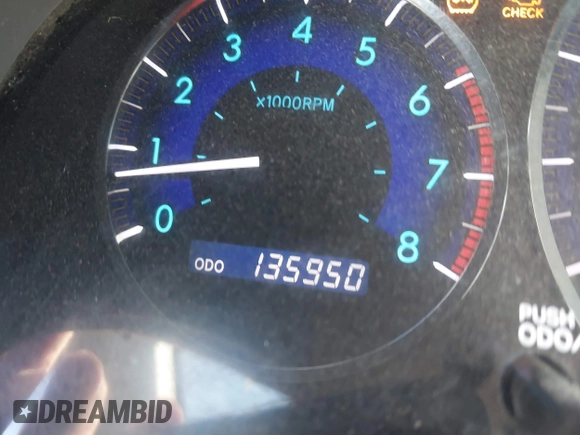 2006 Toyota Sienna LE with VIN 5TDBA23C56S057131, listed as a IAAI auction lot 42051907 with 135,950 mi miles. Bid and sale history available at carsss.com. Image 7.