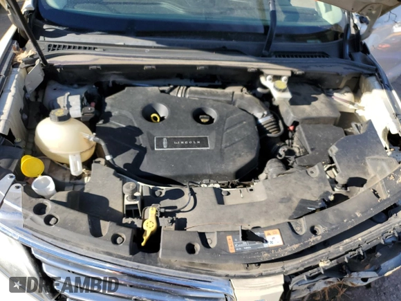 2018 Lincoln MKC Reserve with VIN 5LMCJ3C96JUL00344, listed as a Copart auction lot 88991995 with Not provided miles and Salvage title. Bid and sale history available at DreamBid. Image 13.
