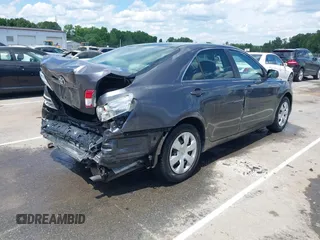 2009 Toyota Camry z VIN 4T1BE46K89U372357, wystawiony jako IAAI lot #42194247 z przebiegiem 160 352 mil mil oraz . Historia ofert i sprzedaży dostępna na DreamBid. Obrazek 4.