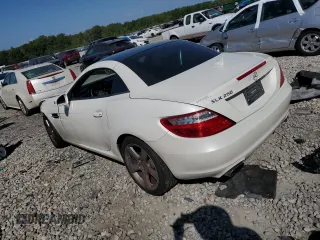 2015 Mercedes-Benz SLK-Class SLK 250 with VIN WDDPK4HA3FF100148, listed as a Copart auction lot 72403834 with 63,887 mi miles and Salvage Title. Bid and sale history available at carsss.com. Image 2.